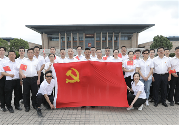 优秀党支部——尊凯实业二建党支部